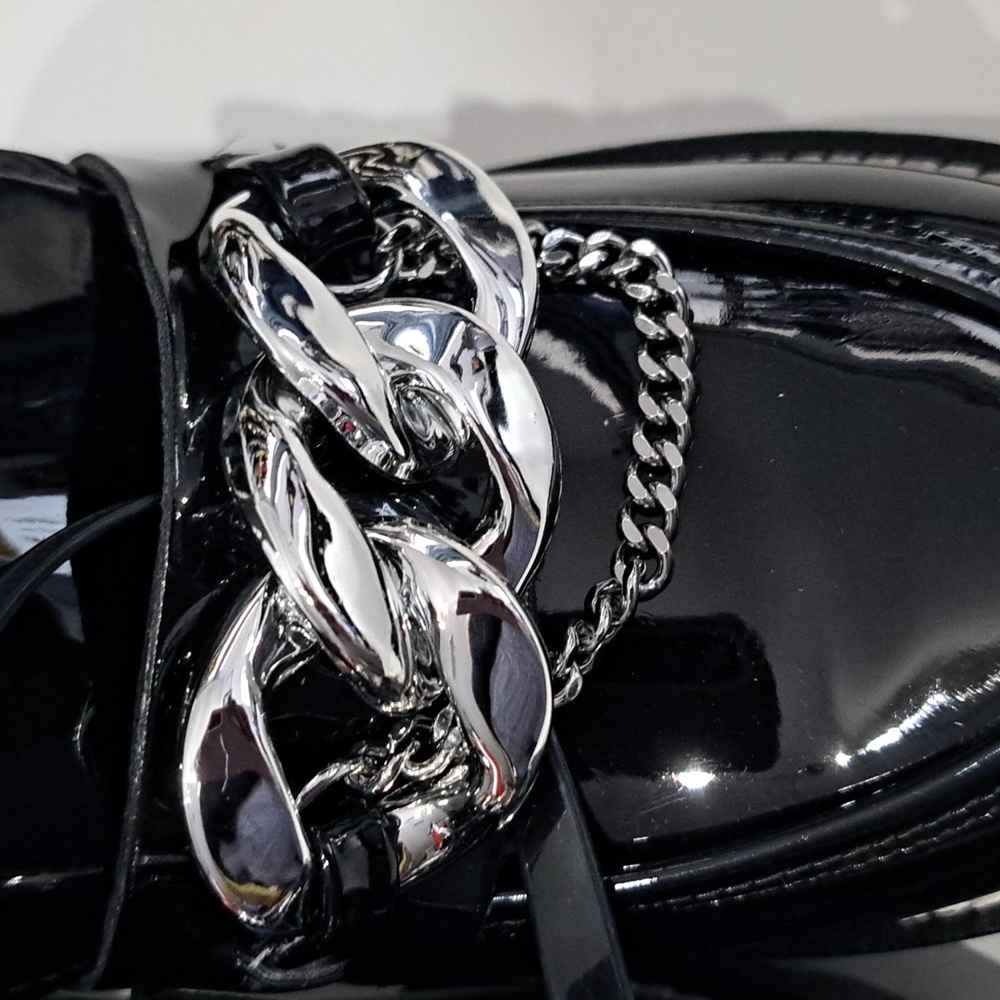 Antonio Melani Palmer Lug Sole Chain Detail Platform Loafer Pumps - Picture 4 of 8